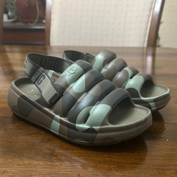 UGG Green and Brown Puffy Strapped Sandals - Picture 2 of 9